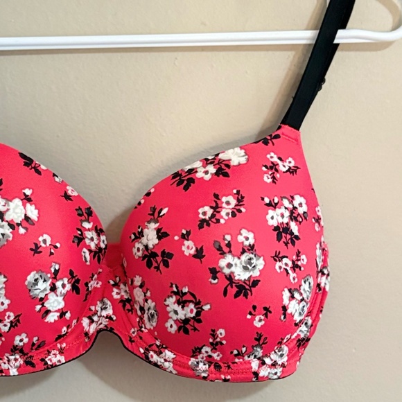 PINK Victoria's Secret Red and Black Florals Bra 32DD - Picture 4 of 11